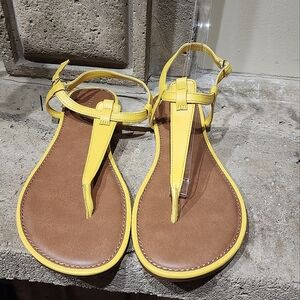 NWOB Kelly And Katie Tellah Slingback Sandals Size 9.5